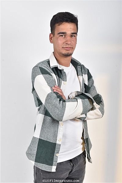 Erkek Oyuncular Adayımız Harun