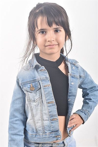 Çocuk Oyuncular Adayımız Nisa