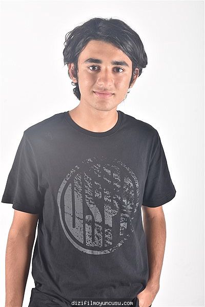 Erkek Oyuncular Adayımız Ömer