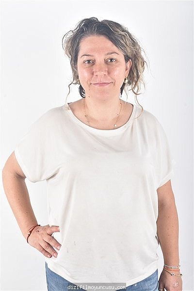 Kadın Oyuncular Adayımız Yasemin