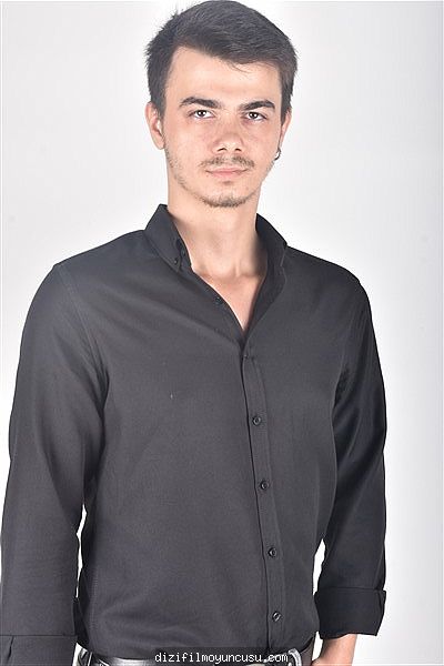 Erkek Oyuncular Adayımız Onur