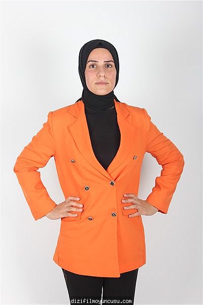 Kadın Oyuncular Adayımız Gülistan