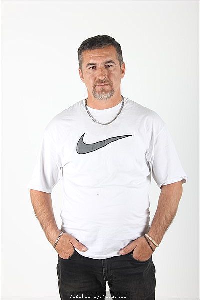 Erkek Oyuncular Adayımız Vedat
