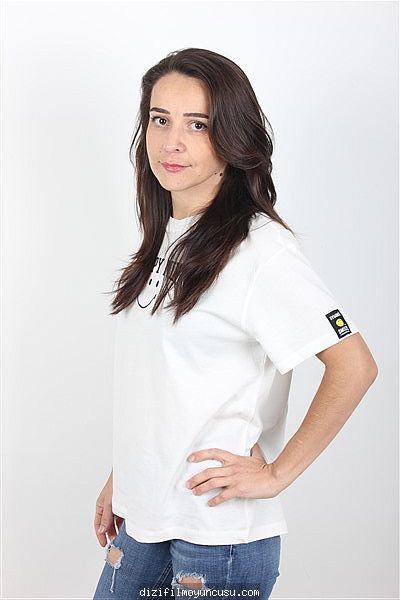 Kadın Oyuncular Adayımız Öznur
