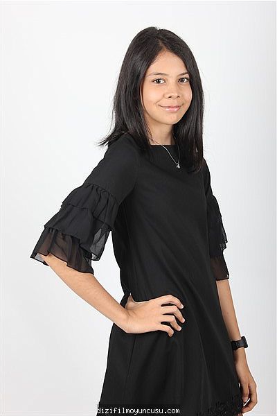 Çocuk Oyuncular Adayımız Elif