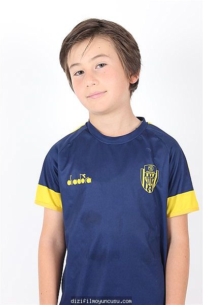 Çocuk Oyuncular Adayımız Mert