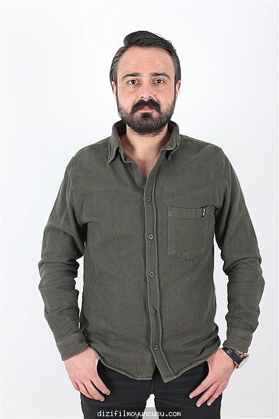 Erkek Oyuncular Adayımız Onur