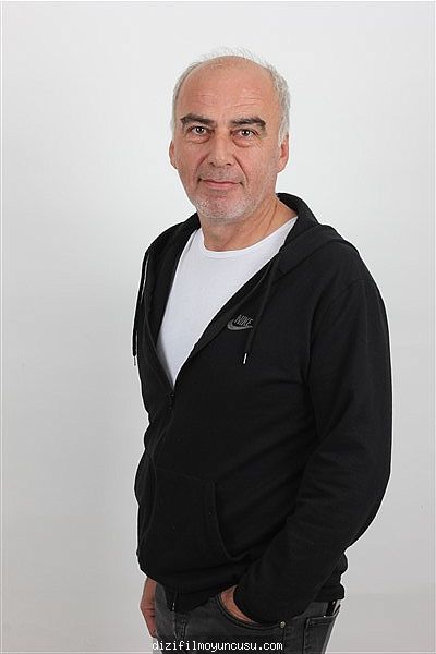 Erkek Oyuncular Adayımız Aslan