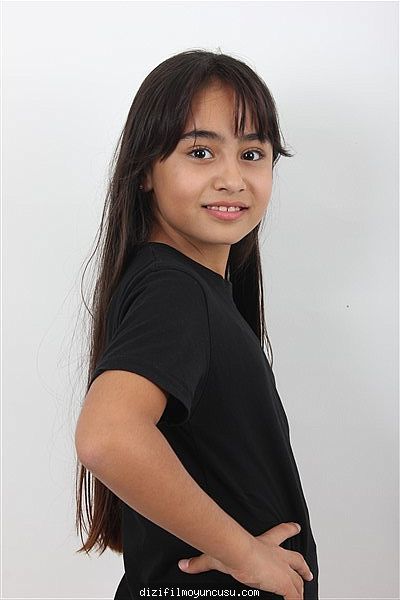 Çocuk Oyuncular Adayımız İrem