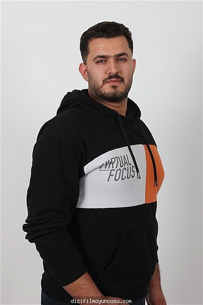 Erkek Oyuncular Adayımız Hüseyin