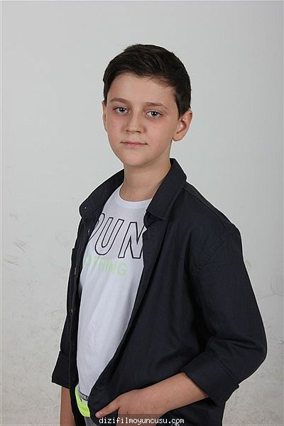 Çocuk Oyuncular Adayımız Mustafa