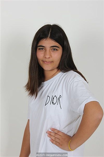 Çocuk Oyuncular Adayımız Nisa