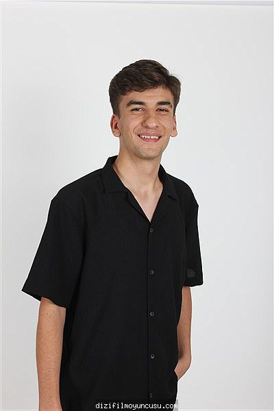 Erkek Oyuncular Adayımız Süleyman