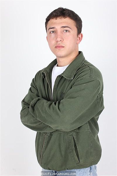Erkek Oyuncular Adayımız Gökhan
