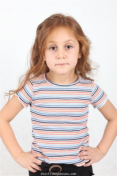 Çocuk Oyuncular Adayımız Nehir