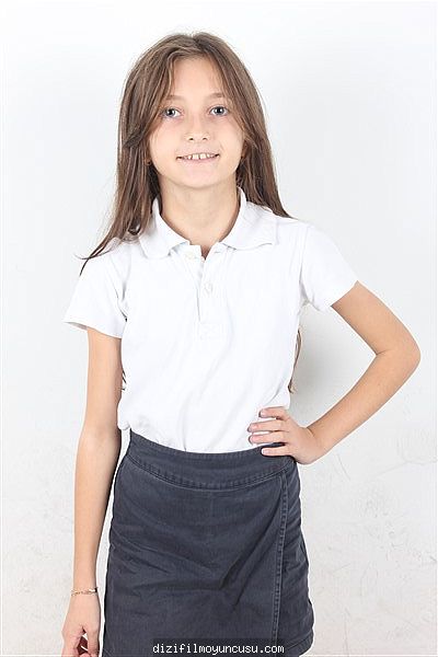 Çocuk Oyuncular Adayımız Zeynepnaz