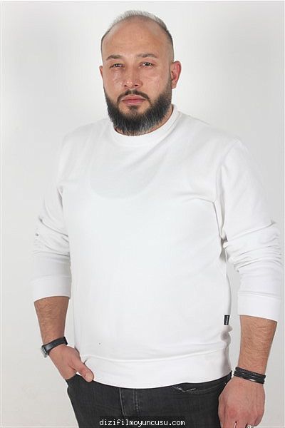 Erkek Oyuncular Adayımız Mustafa