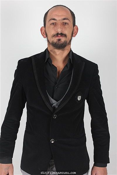 Erkek Oyuncular Adayımız Eren