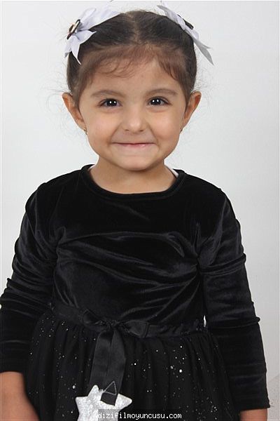 Çocuk Oyuncular Adayımız Tuana