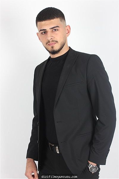 Erkek Oyuncular Adayımız Ahmet