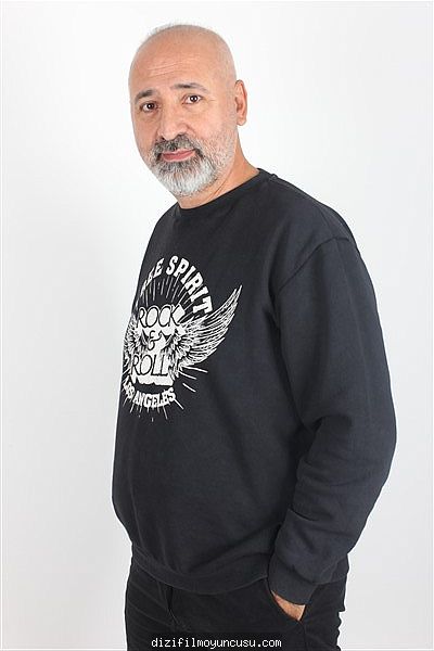 Erkek Oyuncular Adayımız Hüseyin