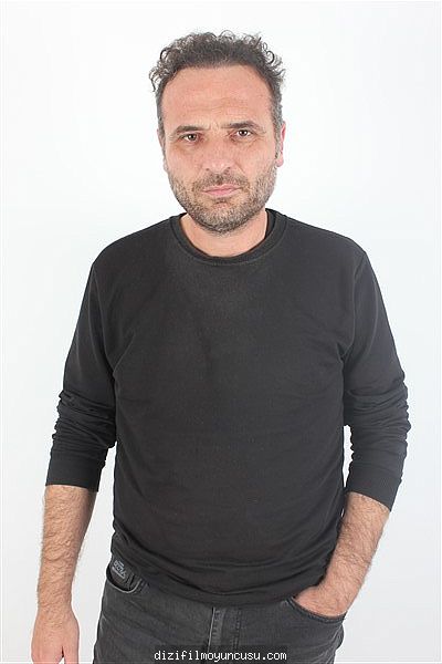 Erkek Oyuncular Adayımız Mustafa