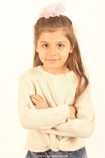 Çocuk Oyuncular Adayımız Miray