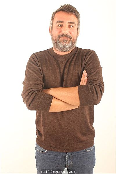 Erkek Oyuncular Adayımız Özgür