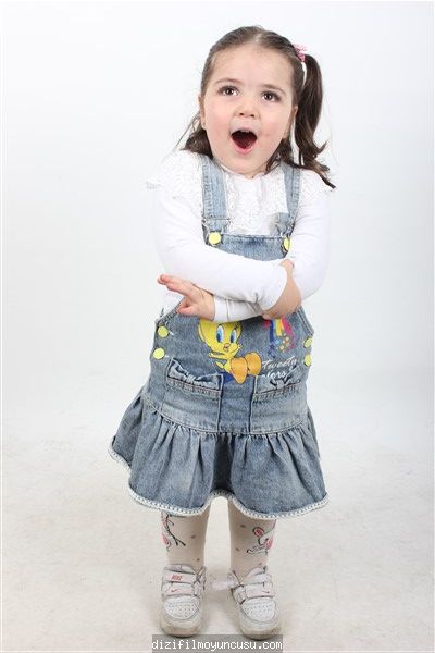 Uşak Cast Ajans Elisa 133669