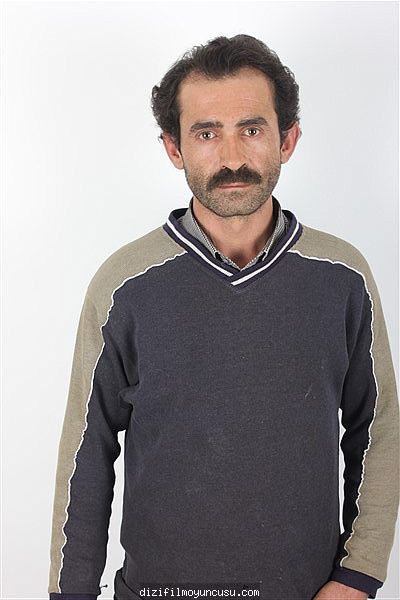 Erkek Oyuncular Adayımız Kemal
