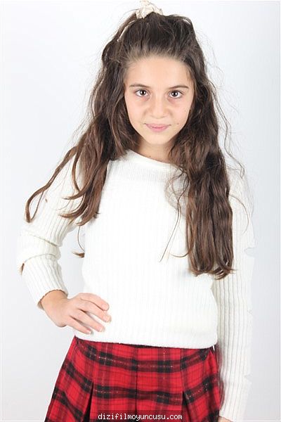 Çocuk Oyuncular Adayımız Alya