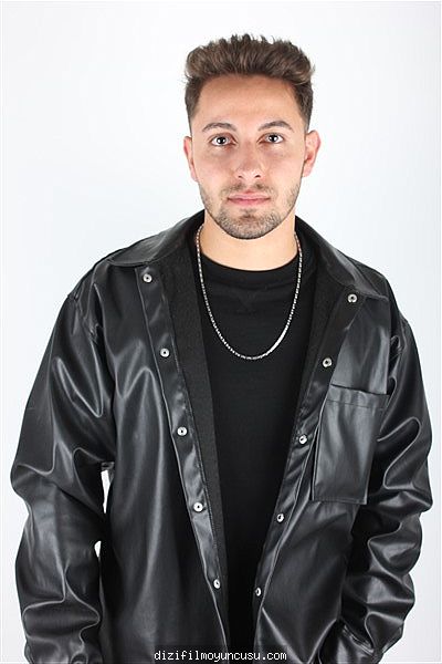 Erkek Oyuncular Adayımız Serhat