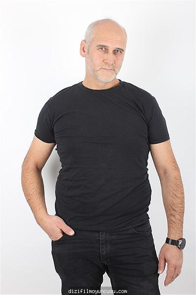 Erkek Oyuncular Adayımız Mustafa
