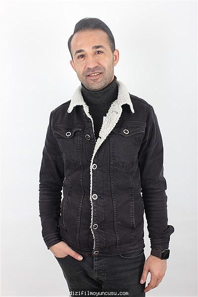 Erkek Oyuncular Adayımız Mustafa