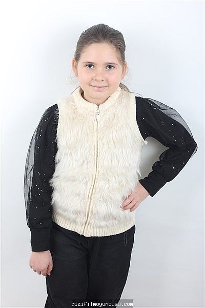 Çocuk Oyuncular Adayımız Nisa
