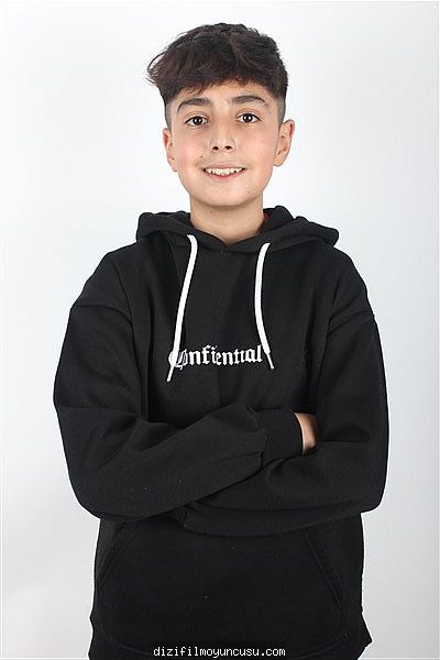 Çocuk Oyuncular Adayımız Onur