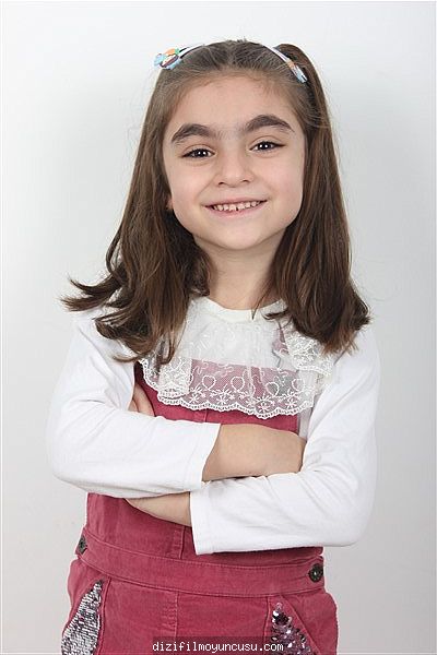 Çocuk Oyuncular Adayımız Ecrin
