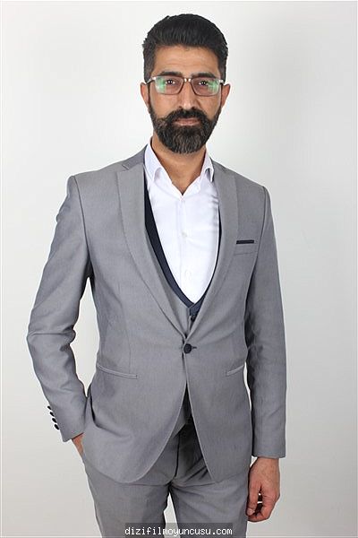 Erkek Oyuncular Adayımız Hüsamettin