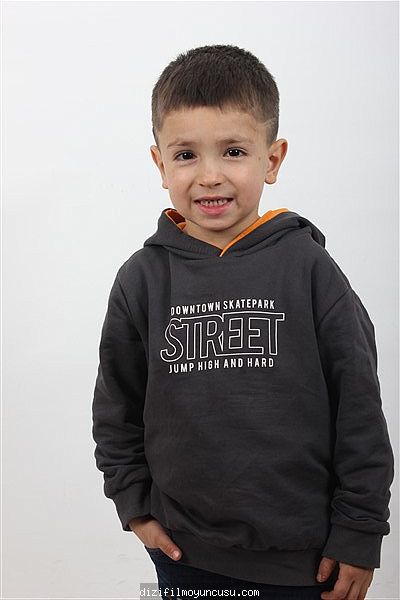 Çocuk Oyuncular Adayımız Şeref