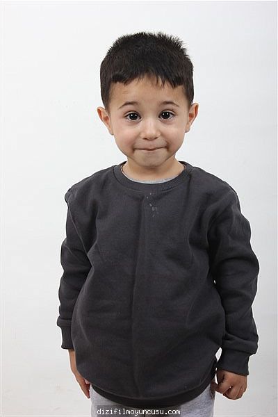 Çocuk Oyuncular Adayımız Yiğit