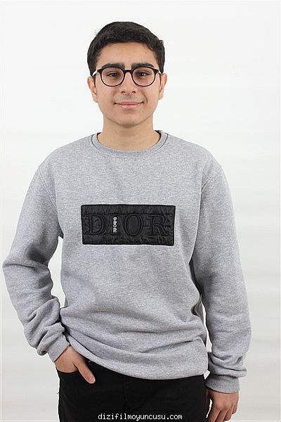 Erkek Oyuncular Adayımız Faruk