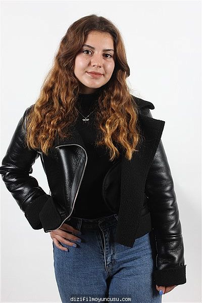 Kadın Oyuncular Adayımız Nisa