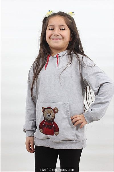 Çocuk Oyuncular Adayımız Elif