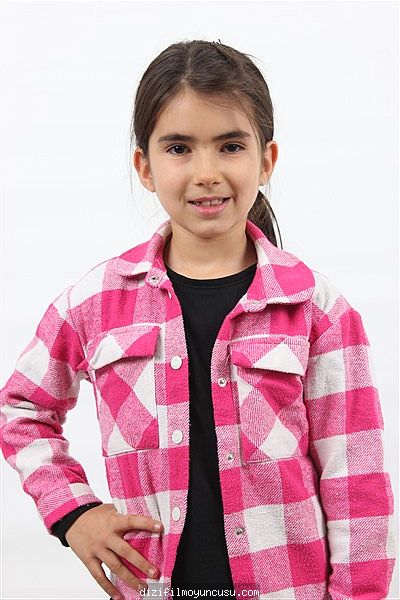 Çocuk Oyuncular Adayımız Elif