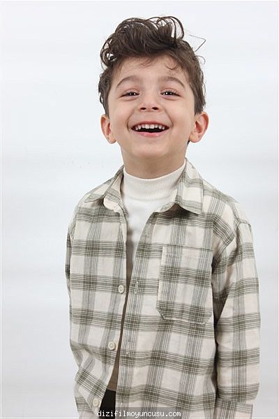 Çocuk Oyuncular Adayımız Mustafa