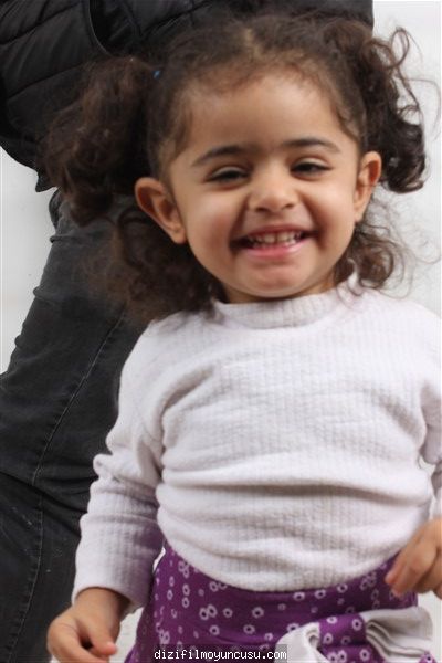 Ankara Cast Ajans Zeynep 135622