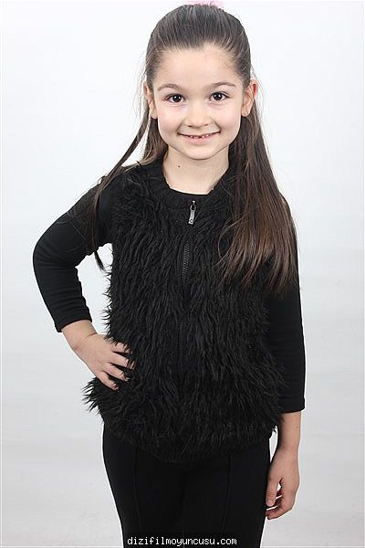 Çocuk Oyuncular Adayımız Zeynep