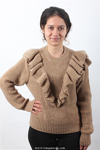 Kadın Oyuncular Adayımız Cansu