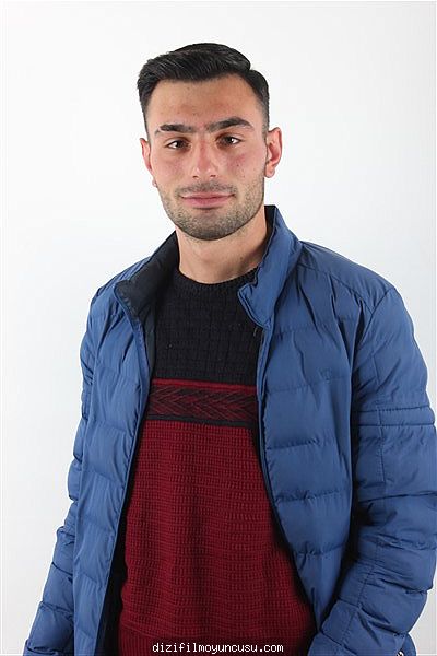 Erkek Oyuncular Adayımız Mehmet