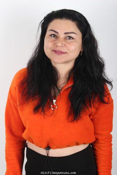 Kadın Oyuncular Adayımız Derya